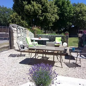 Les Tilleuls Bed & Breakfast Charroux-dʼAllier