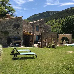 Mas De La Pauze Bed & Breakfast Reilhanette