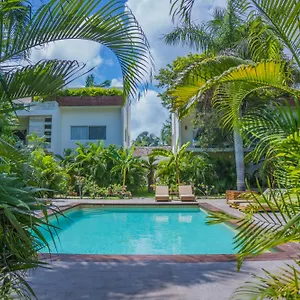 Xscapetulum Hotel Tulum Pueblo
